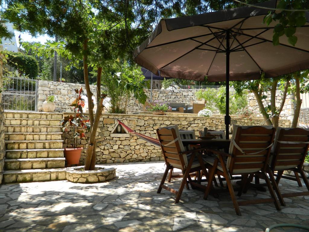 Seven Islands Apartment Gaios Bagian luar foto